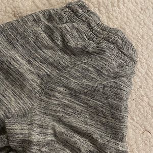 Comfy grey sweatpants, joggers, for girls/teens